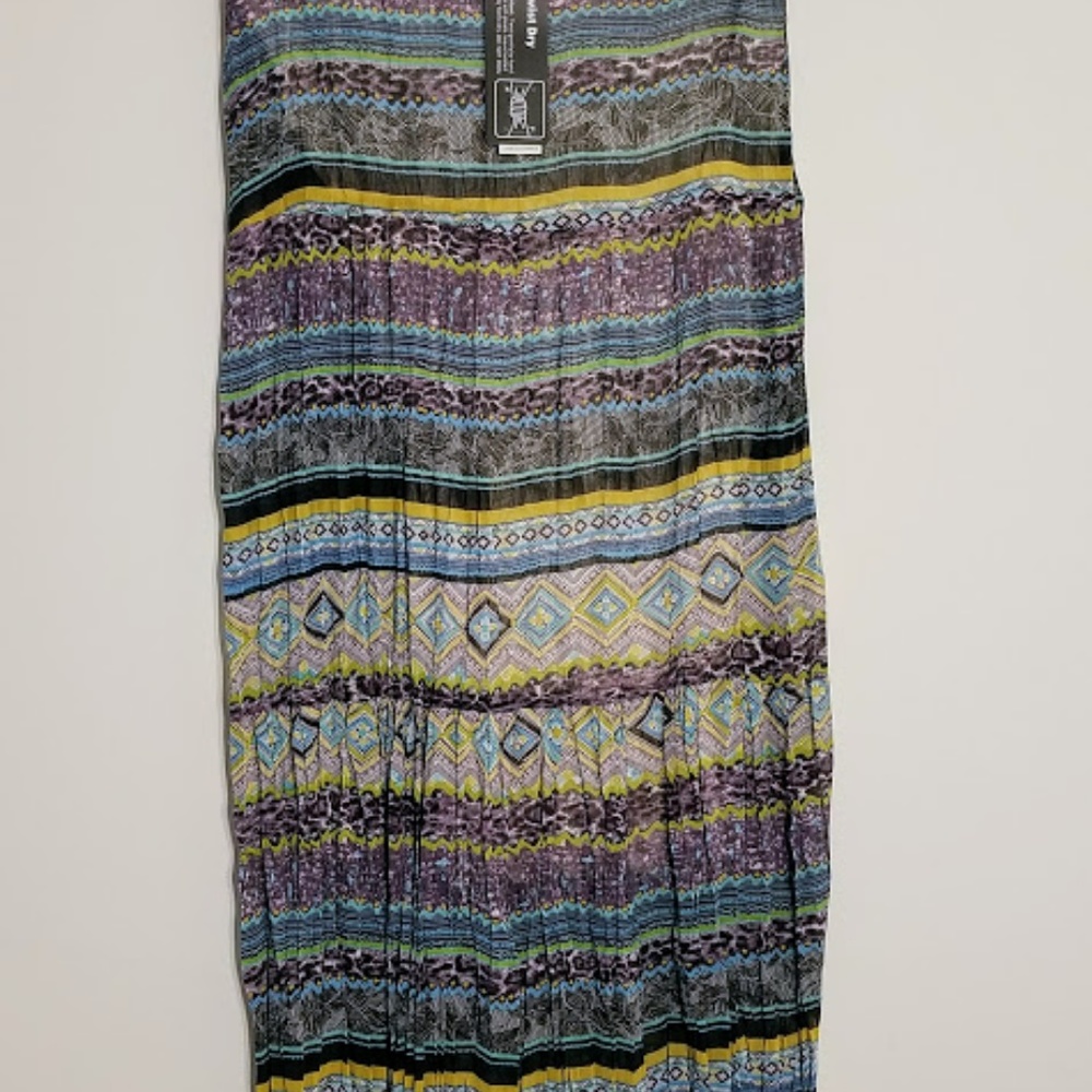 Easy Care No Iron Pleated Twist Dry Skirt